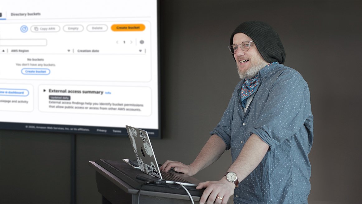 Deploying Web Applications on AWS, v3